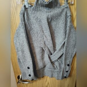 Gray Ribbed Turtleneck Sweater 100% Merino Wool